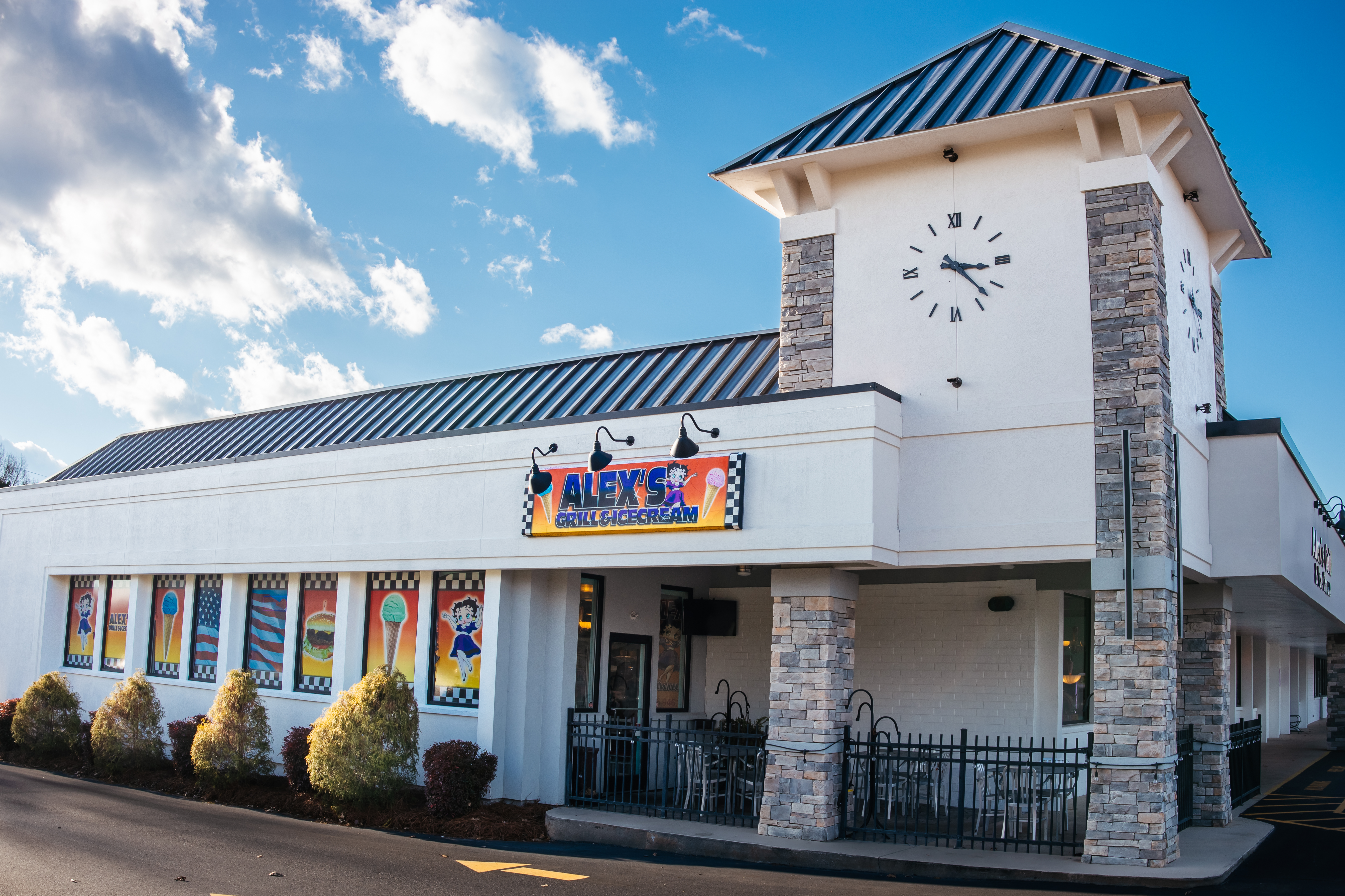 Alex's Grill and Ice Cream Exterior Alex's Grill and Ice Cream Exterior Photo