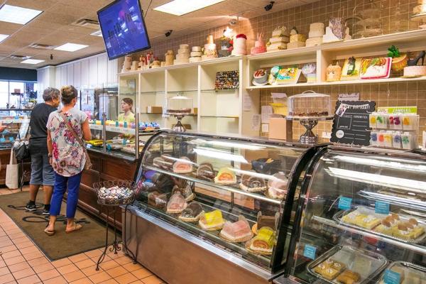 Dewey's Thruway Photo